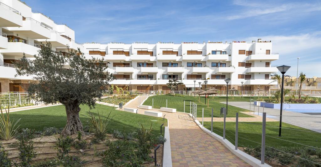 Terrazas De Campoamor By Mar Holidays Orihuela Dış mekan fotoğraf